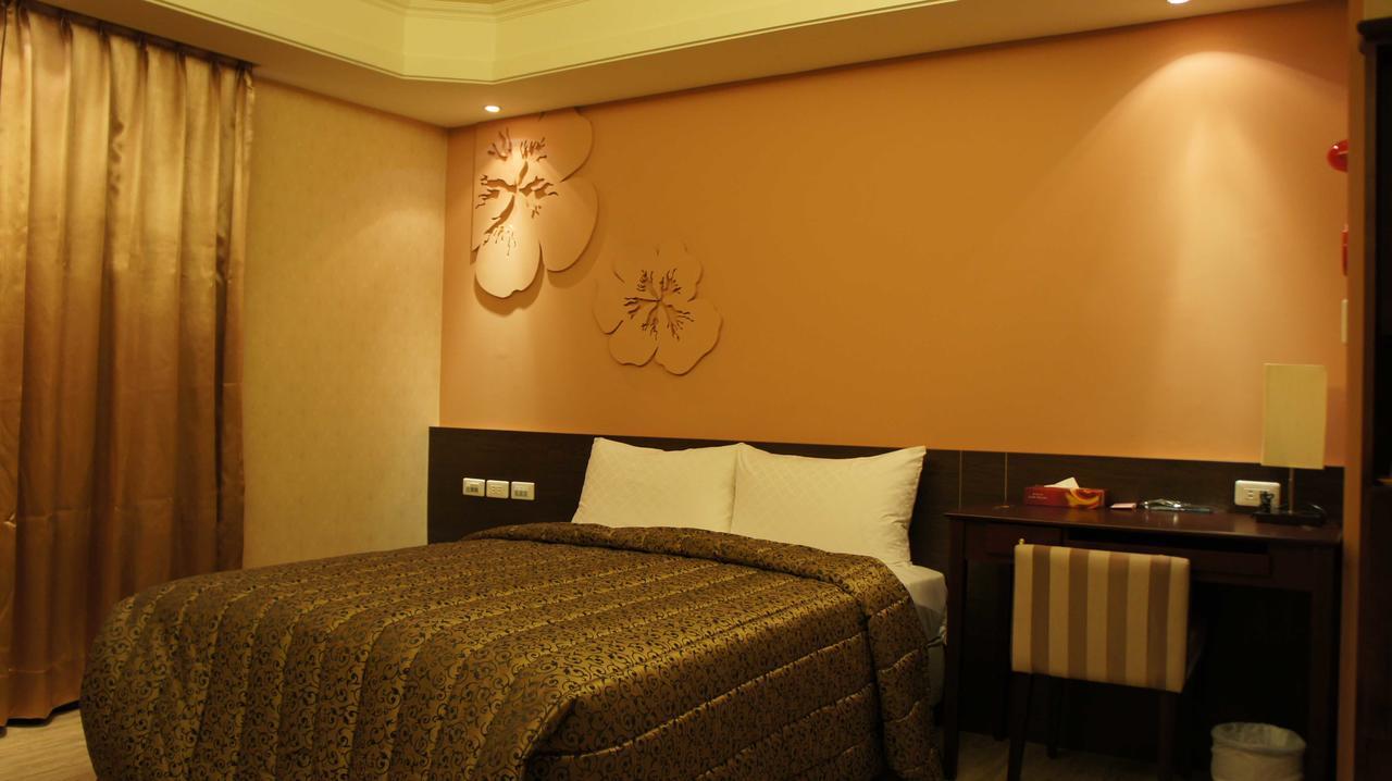 Windmill Fashion Hotel เกาสง ภายนอก รูปภาพ